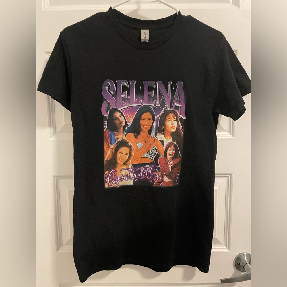 Selena Graphic Heavy Cotton Black Tee
